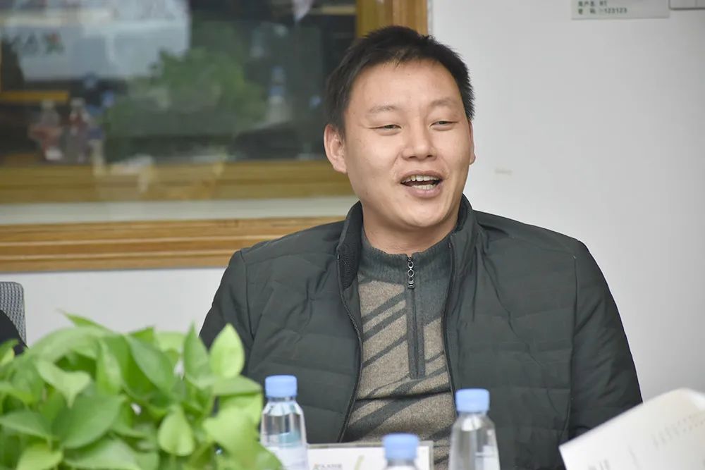 _DSC0555.jpg 【标杆企业走访第一站】 零距离交流武汉人天包装自动化技术股份有限公司
