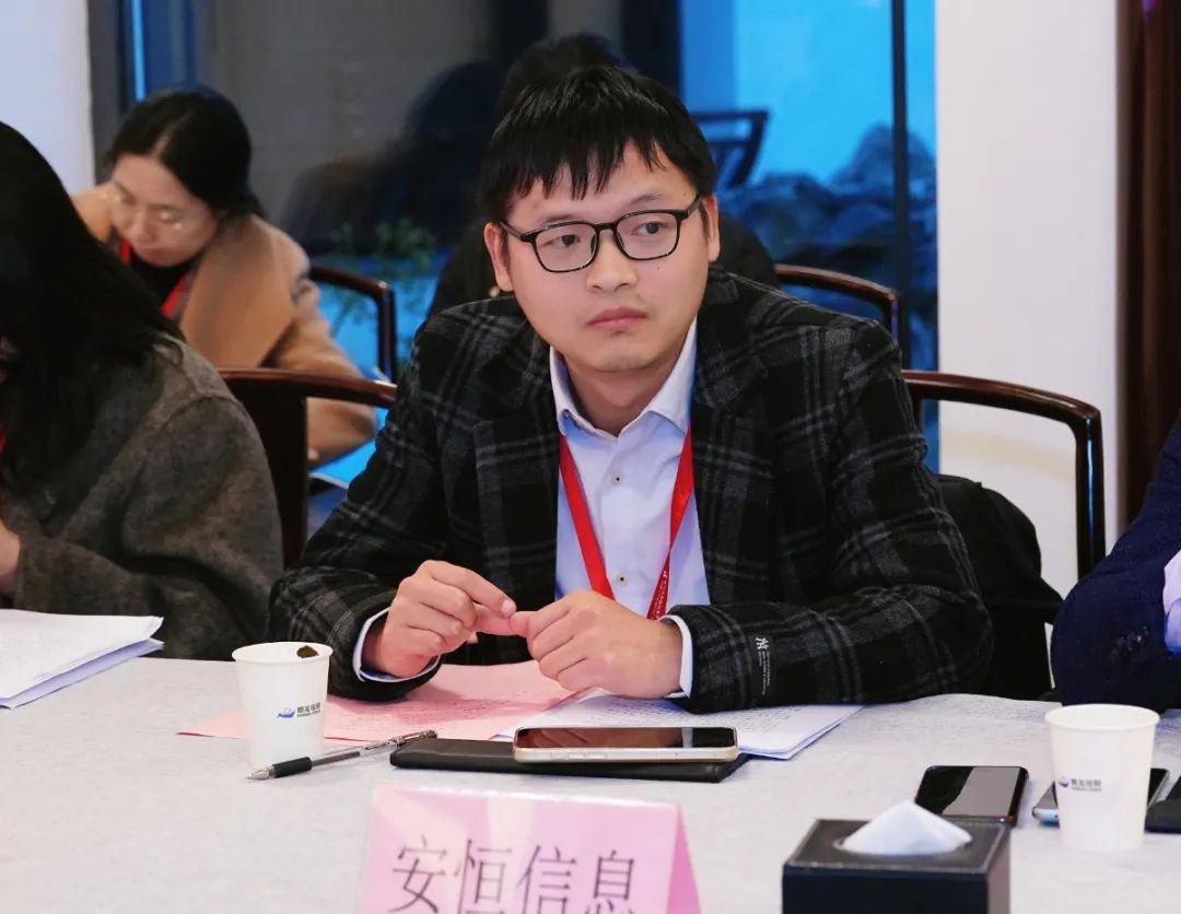 周三会第33期走进鼎龙股份,专攻核心材料“卡脖子”技术实现国产替代 周三会第33期走进鼎龙股份,专攻核心材料“卡脖子”技术实现国产替代