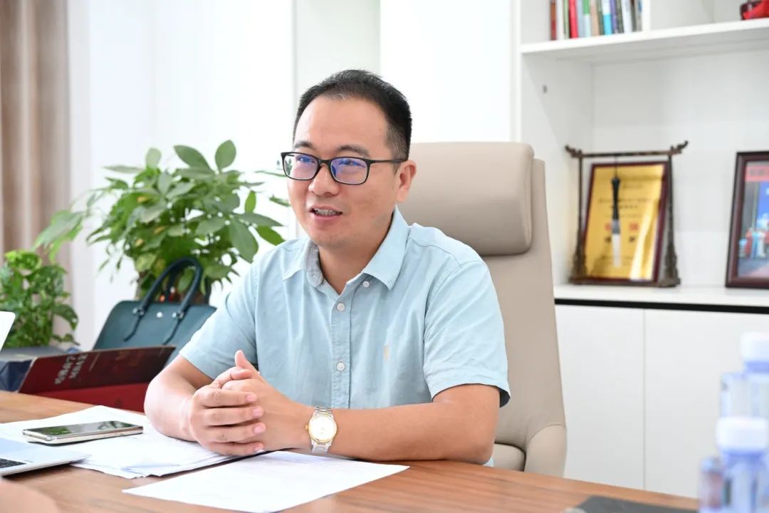理事专访 | 胡强：熠能电力在“一带一路”上种一棵“长青树”