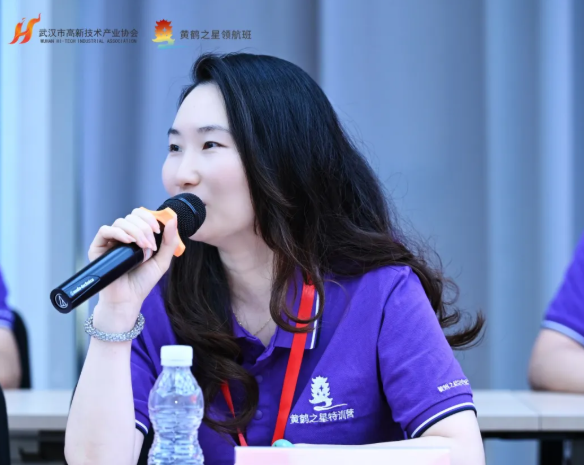 问道南京:黄鹤之星领航班领略江苏产研院、埃斯顿机器人密码 问道南京:黄鹤之星领航班领略江苏产研院、埃斯顿机器人密码