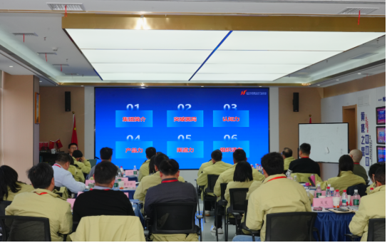 破局增长聚实践，黄鹤之星第17期、第18期鲲鹏班第一课正式开讲！