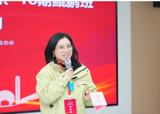 破局增长聚实践，黄鹤之星第17期、第18期鲲鹏班第一课正式开讲！