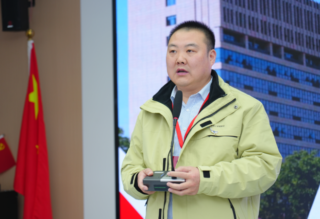 破局增长聚实践，黄鹤之星第17期、第18期鲲鹏班第一课正式开讲！